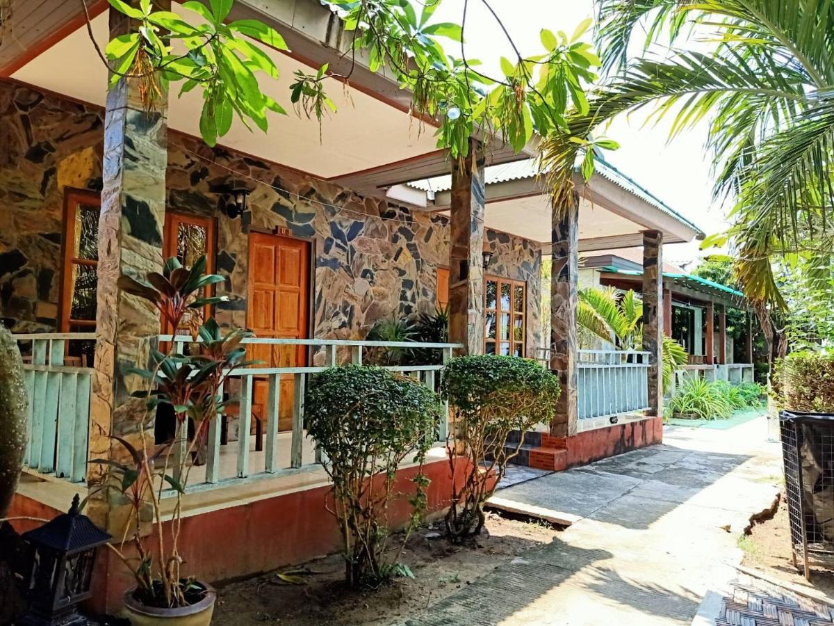 Lanta Riviera Beach Resort Koh Lanta Exterior photo